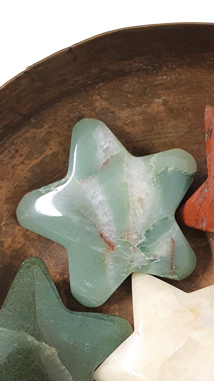 Mini Stars - Aventurine, Tigers Eye, Red Jasper, Moss Agate, Red Mahogany Obsidian, Mangano Calcite, Rose Quartz, Selenite
