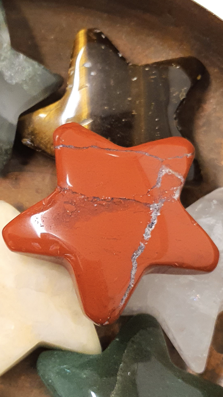 Mini Stars - Aventurine, Tigers Eye, Red Jasper, Moss Agate, Red Mahogany Obsidian, Mangano Calcite, Rose Quartz, Selenite