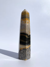 Load image into Gallery viewer, Bumblebee Jasper Tower
