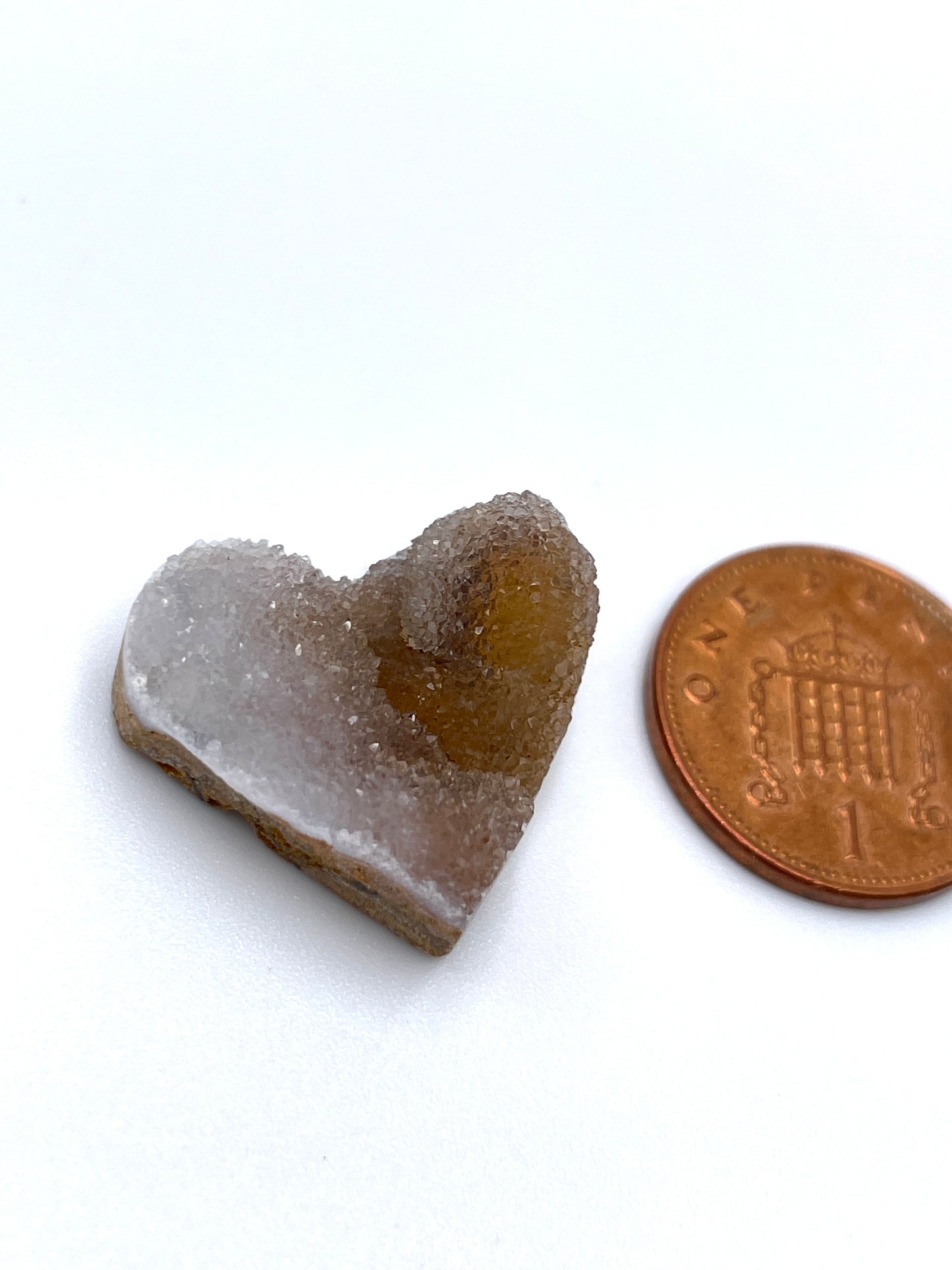 Chalcedony Cluster Heart Mixed
