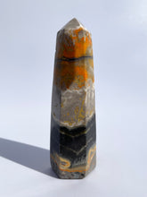 Load image into Gallery viewer, Bumblebee Jasper Tower
