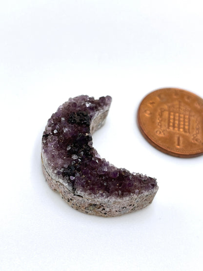 Chalcedony Cluster Moon Mixed