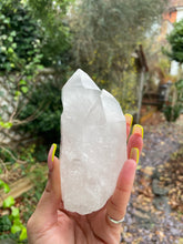 Load image into Gallery viewer, Clear Quartz Point - Large
