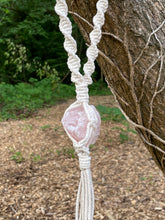 Load image into Gallery viewer, Macrame - Rose Quartz
