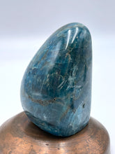 Load image into Gallery viewer, Apatite Freeform
