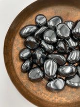 Load image into Gallery viewer, Hematite Tumbled Stone
