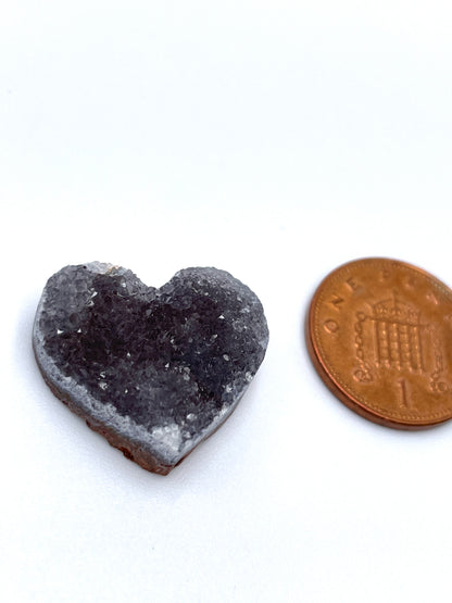 Chalcedony Cluster Heart Mixed